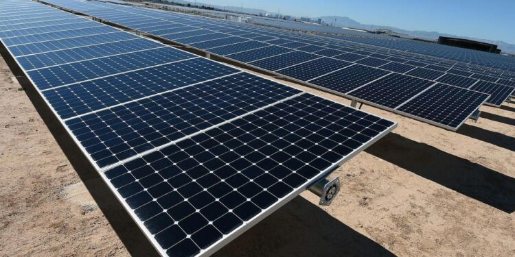 تفاصيل إنشاء النصر للبلور مصنع بشراكة عالميه لإنتاج زجاج الألواح الشمسية