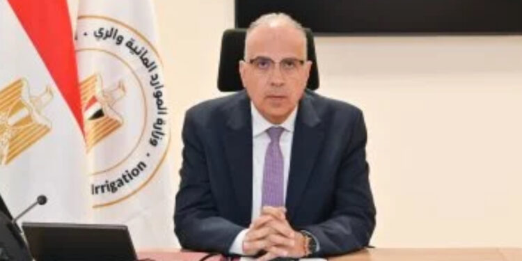 وزير الرى: التنسيق مع وزارة الإسكان لتحديد كميات ومواقع السحب لأغراض الشرب