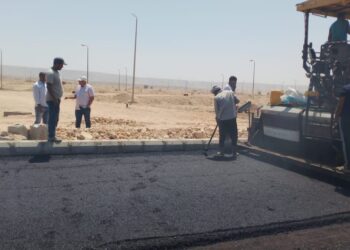 توجيه عاجل من وزير الإسكان بتسليم مبنى الإسعاف واستكمال طرق الإسكان الاجتماعي بمدينة أخميم الجديدة