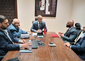 نائب وزير الإسكان يبحث مع تحالف عالمي وطين تصنيع المهمات الكهروميكانيكية لمشروعات المياه والصرف الصحي