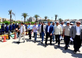 بالصور.. وزير الإسكان يتفقد مراحل تطوير محور 26 يوليو في 6 أكتوبر والشيخ زايد