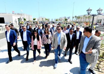 5 وزراء يتفقدون المدينة التراثية بالعلمين الجديدة ويشيدون بمعدلات التنفيذ.. صور