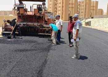 بالصور.. وزير الإسكان يتابع مشروعات رفع كفاءة وتطوير البنية الأساسية بعددٍ من المدن