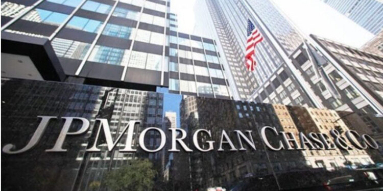 «جي بي مورجان» يكشف الموعد المتوقع لخفض أسعار الفائدة مجدداً في مصر