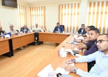 خلال زيارة تفقدية.. وزير الإسكان يوجّه بطرح قطعة أرض على المستثمرين لإقامة مجتمع عمراني بالنوبارية الجديدة