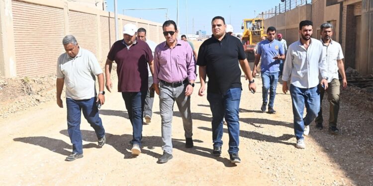 وزير الإسكان يتابع تطوير منظومة الصرف الصناعي ورفع كفاءة المناطق الصناعية بالعاشر من رمضان