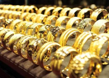 تراجع جديد في أسعار الذهب اليوم الإثنين في مصر.. الجرام يبدأ من3067