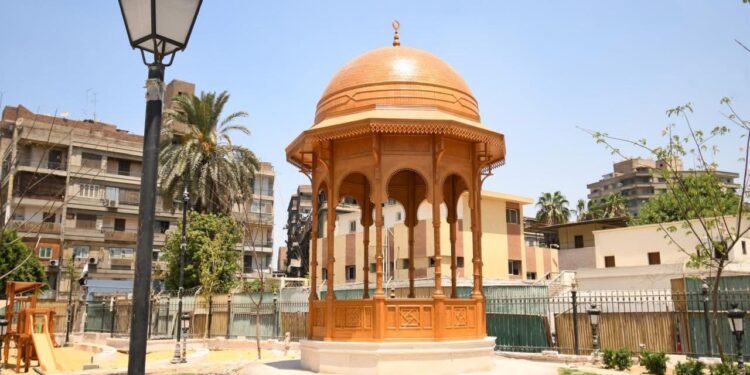 لاستعادة هويتها العمرانية والتاريخية.. وزير الإسكان ومحافظ القاهرة يتفقدان مشروع إحياء حديقة الأزبكية