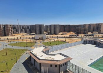 وزير الإسكان يتابع تنفيذ “مجمع شرطي ووحدة صحية ونادٍ رياضي” فيأكتوبر الجديدة بتكلفة مليار جنيه