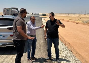 تنفيذاً لتوجيهات وزير الإسكان.. رئيس جهاز مدينة سفنكس الجديدة يتفقد مشروعات الطرق والمرافق