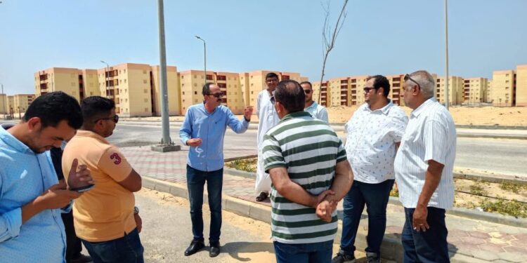 رئيس جهاز مدينة شرق بورسعيد يعلن تشغيل المركز التكنولوجي ويتفقد الإسكان الاجتماعي