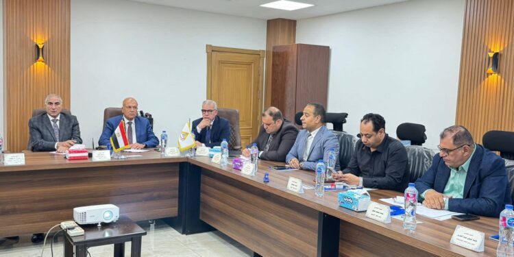 اجتماع مسئولو “الإسكان” لمتابعه ملف توفيق أوضاع الأراضي المضافة في المدن الجديدة
