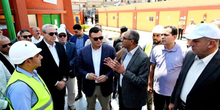 تخدم 21 ألف نسمة بقرى زفتى.. وزير الإسكان ومحافظ الغربية يتفقدان محطة مياه نهطاي الارتوازية