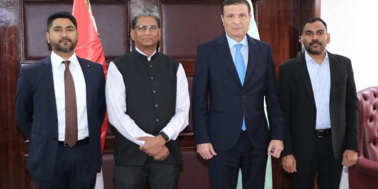 وزير الزراعة يبحث تعزيز التعاون مع وفد هندي