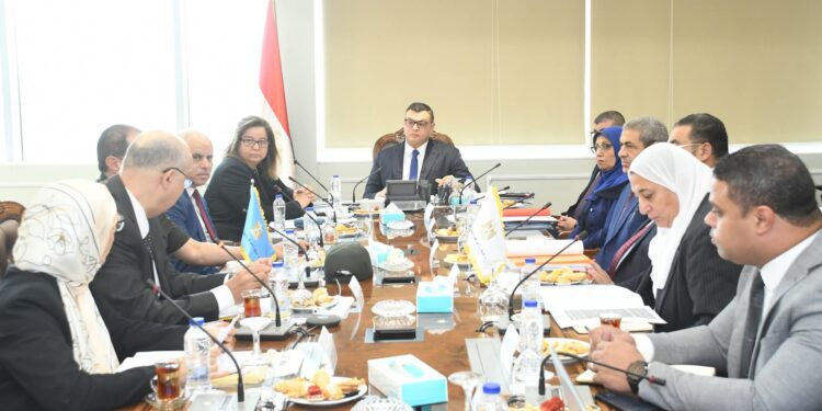 برئاسة وزير الإسكان: مجلس إدارة صندوق الإسكان الاجتماعى يستعرض موقف تنفيذ الوحدات السكنية ضمن المبادرة الرئاسية “سكن لكل المصريين”