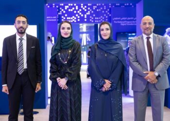 «أفق» العُمانية و«برايم مصر» يدشنان أول «منطقة للذكاء الاصطناعي والتقنيات المتقدمة» في سلطنة عُمان بالشراكة مع وزارة النقل والاتصالات وتقنية المعلومات العُمانية