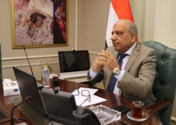 وزير الكهرباء والطاقة المتجددة يبحث مع مسئولي شركة مينج يانج الصينية التعاون والاستثمار في مجالات الطاقة المتجددة وتوطين صناعة توربينات الرياح