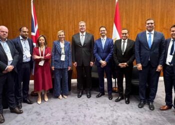 سينوك الصينية تبدي رغبتها في الاستثمار في البحث عن البترول والغاز في مصر لأول مرة