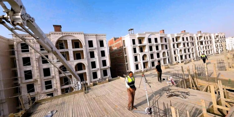 «تسلا للتطوير» ترتفع بمعدلات تنفيذ مشروع «جرين سيتي» لـ70% وتخطط للتسليم قبل الموعد المحدد