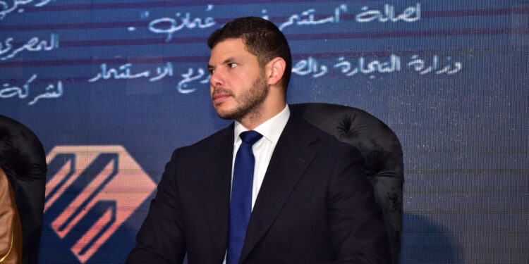 منصور: الاستقرار الاقتصادي في السلطنة يوفر فرصًا واعدة للاستثمار العقاري والسياحي