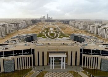 تدشين منظومة التراخيص الذكية لتعزيز كفاءة التنمية العمرانية وجذب الاستثمارات في العاصمة الجديدة