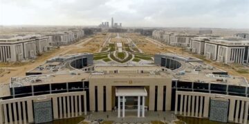 تدشين منظومة التراخيص الذكية لتعزيز كفاءة التنمية العمرانية وجذب الاستثمارات في العاصمة الجديدة