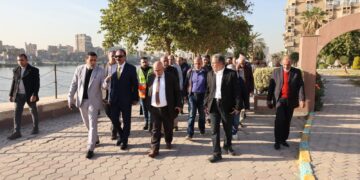 *رئيس شركة مياه القاهرة يتفقد محطة مياه الروضة لمتابعة خطط الصيانة والعمرات الدورية