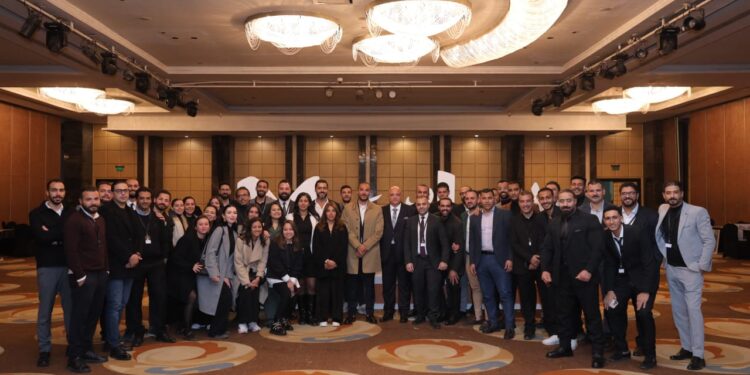 شركة «AEMP» و«LARZ»  يعلنان شراكة استراتيجية لإنتاج المحتوى الدعائي والوثائقي لثلاثة مشروعات كبرى