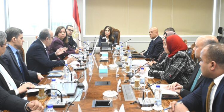 وزيرة الإسكان تُتابع موقف وحدات “سكن كل المصريين” والتسجيل للحصول على الوحدات بديلة للمخاطبين بقانون الإيجار القديم
