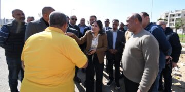 استجابة فورية لطلبات أحد المواطنين عقب لقاءه وزيرة الإسكان بجولتها بمدينة الشروق