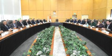 وزيرة الإسكان تعقد اجتماعًا موسعًا لمتابعة موقف تنفيذ مشروعات المرحلة الأولى من المبادرة الرئاسية “حياة كريمة”