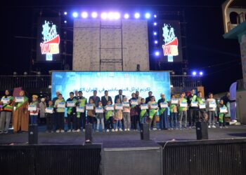 أسيوط الجديدة تحتفي بحفظة القرآن الكريم وتكرم المتميزين في الأنشطة الثقافية والرياضية