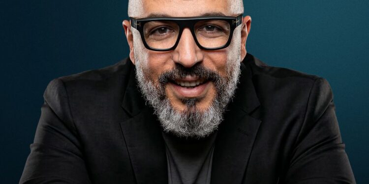 د . محمد الدويني مديرًا عامًا ل ” نوفارا هولدينج ” ضمن خطتها التوسعية بالسوق المصرى