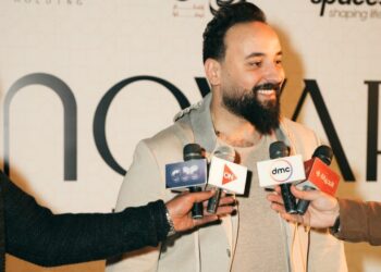 محمد منير يغني ” في حتة لوحدى .. والنيل دا حكايتي ”  ضمن حملة تشويقية ” لنوفارا هولدينج “