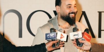محمد منير يغني ” في حتة لوحدى .. والنيل دا حكايتي ” ضمن حملة تشويقية ” لنوفارا هولدينج “