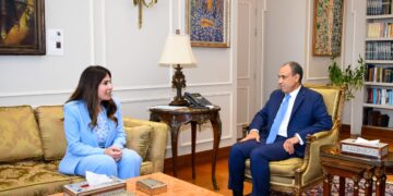 وزير الخارجية يستقبل وزيرة الإسكان لبحث تطوير مبادرة «بيتك في مصر»