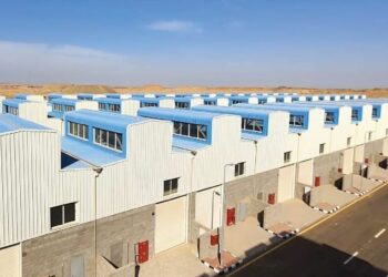 جاهزة للتسليم.. طرح 414 وحدة صناعية بـ12 مجمع في 11 محافظه