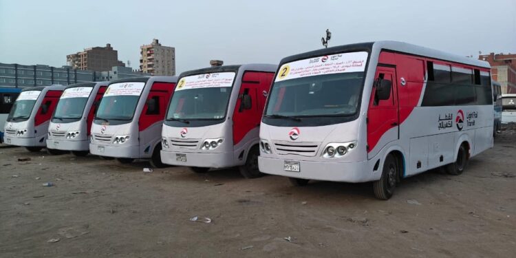 الإسكان تعلن بدء منظومة النقل الجديدة بمدينة الشروق وتنفيذ خطة شاملة للتطوير