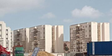 وزيرة الإسكان توجّه بسرعة الانتهاء من المشروعات السكنية بـ”حدائق أكتوبر”