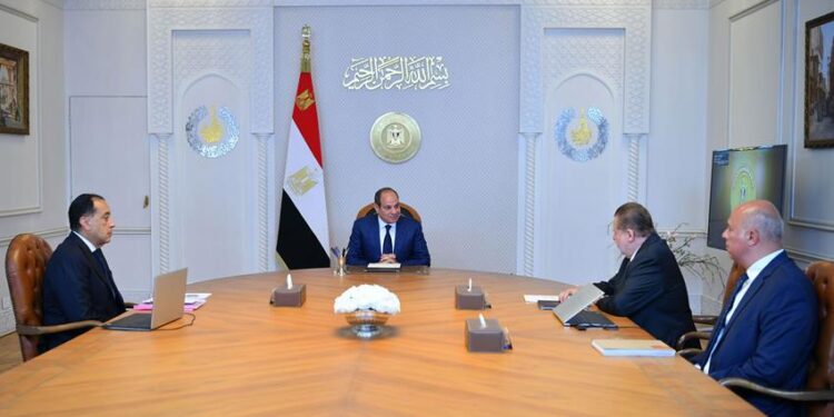 توجيهات رئاسيه عاجلة بشأن معدلات التضخم وسعر الجنيه.. تفاصيل