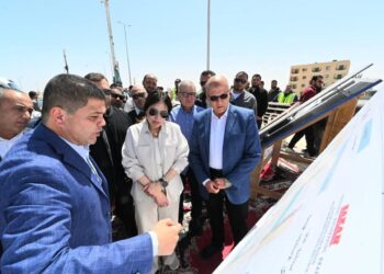 وزيرة الإسكان تتفقد مشروعات البحيرات الجنوبية “نيو مارينا” في الساحل الشمالي