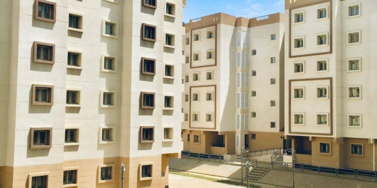 وزيرة الإسكان تتابع تنفيذ وحدات المبادرة الرئاسية «سكن لكل المصريين» بعدد من المدن الجديدة