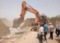 أجهزة المدن الجديدة تنفذ حملات مكبرة لإزالة التعديات ومخالفات البناء واسترداد الأراضي المخالفة