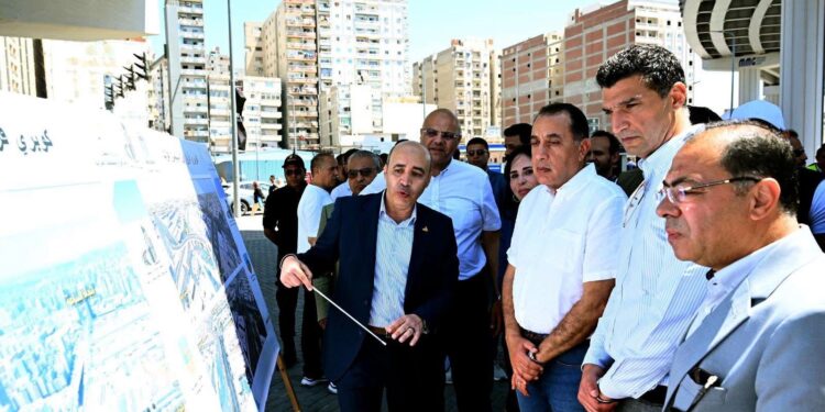 شريان مروري جديد.. رئيس الوزراء يفتتح كوبري “الفريق أول سليمان عزت” بالإسكندرية
