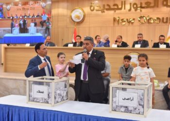 وزيرة الإسكان تعلن تخصيص 1,187 قطعة أرض للمواطنين الذين تم توفيق أوضاعهم بمدينة العبور الجديدة