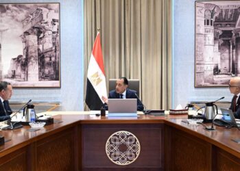 مدبولي يستعرض الموقف التنفيذي لمشروع المدينة الطبية لجامعة عين شمس.. ويؤكد على سرعة التنفيذ
