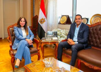 وزيرة الإسكان تبحث مع رئيس شركة كليلة للترويج للمشروعات القومية و تعزيز تصدير العقار المصري للخارج