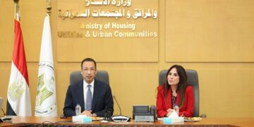 وزيرا الإسكان والاتصالات يتابعان إطلاق المرحلة الأولى من منصة تصدير العقار المصري والاستعداد لتطبيقها في العلمين الجديدة
