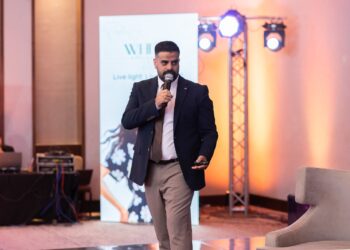 “الوعد البحر الأحمر للتنمية” تؤكد التزامها بتعاقدات العملاء في مشروع “تافيرا باي” برأس سدر دون أعباء إضافية