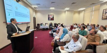 حظرها على الأرصفه وحرم الطريق.. “القومي لتنظيم الإعلانات” يواصل مراجعة مخططات الإعلانات بالمحافظات